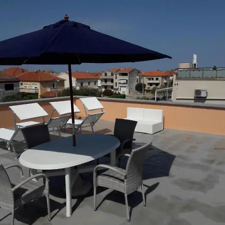 Amalia Apartment *