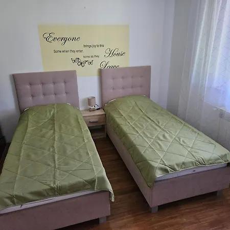 Amalia Apartment *