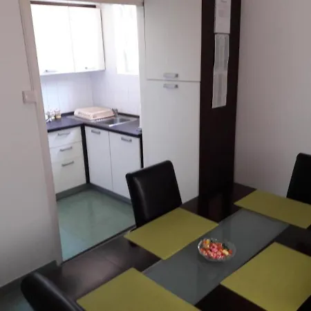 Amalia Apartment *