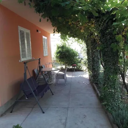 Amalia Appartement *