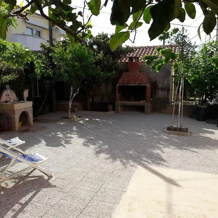 Amalia Apartment *