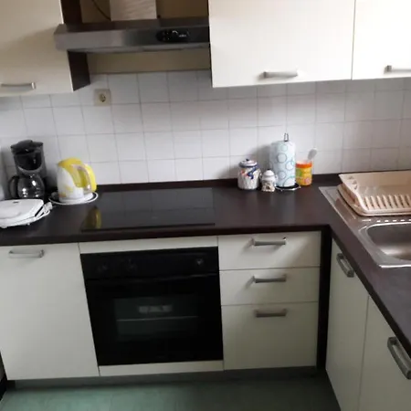 Amalia アパート ザダル