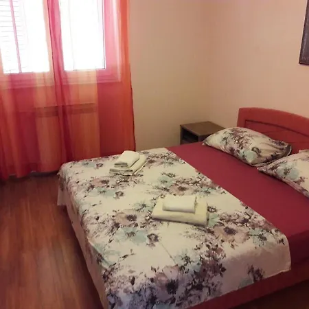 Amalia Apartment *
