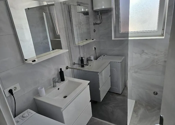 דירה Amalia זאדאר