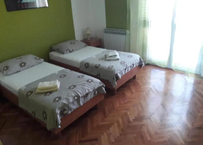 Amalia דירה זאדאר